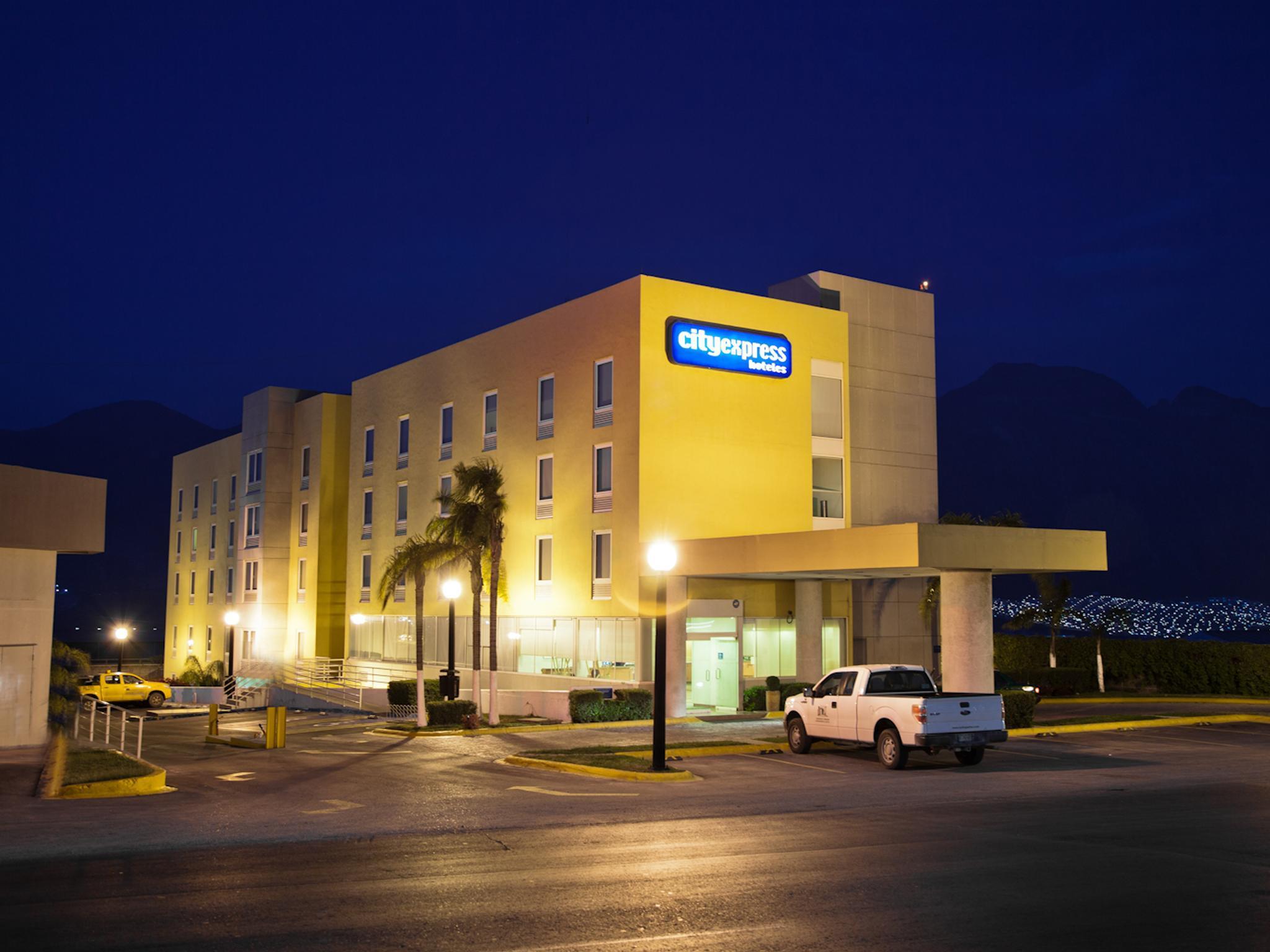 City Express By Marriott Monterrey Santa Catarina Hotel Exterior photo